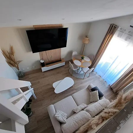 Apartment Proche Bord De *